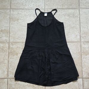 Black Sleeveless Dress